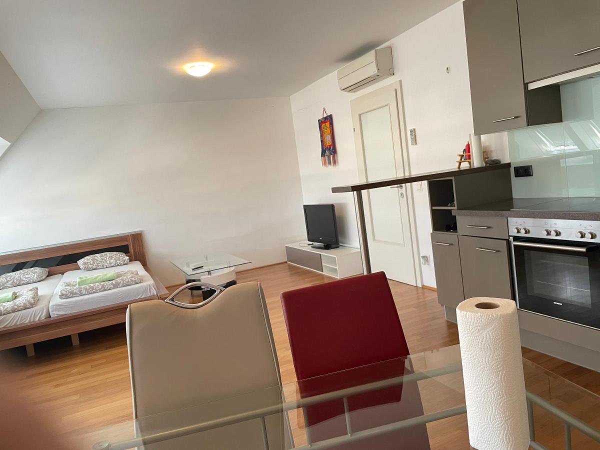 Rooftop Room 2 Vienna Luaran gambar